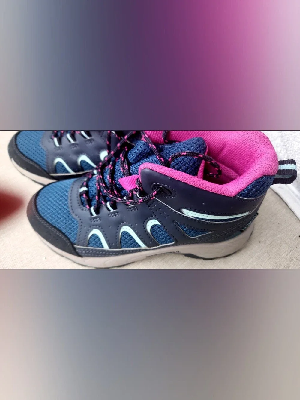 Kids Navy and Pink Trail Sneakers
